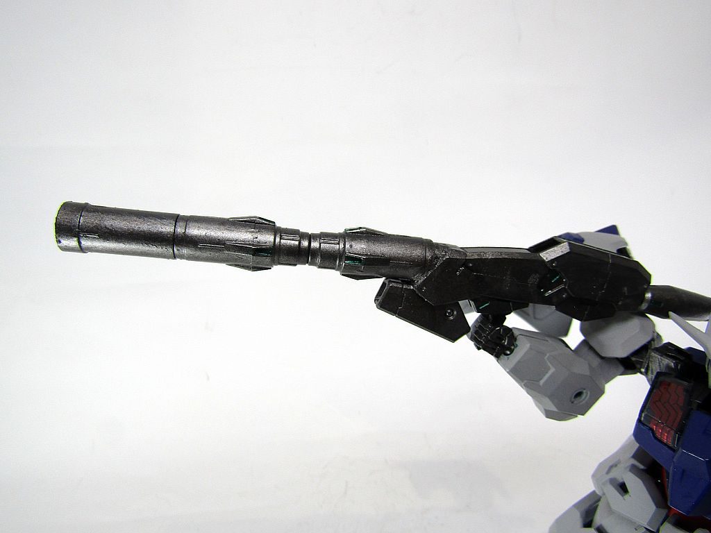 ペギルペンデのビームライフルがごつ過ぎるので、パワードアームズパワーダからパーツを持ってきてアトミックかもバズーカにしてみました。