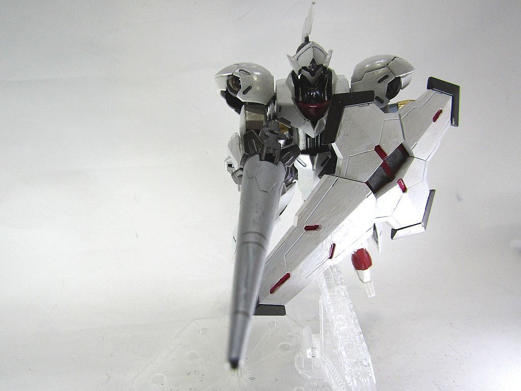 メイン装備はジャスティスナイトのショットランサー。ベギルペンデのシールドも「血の十字架」の雰囲気で。