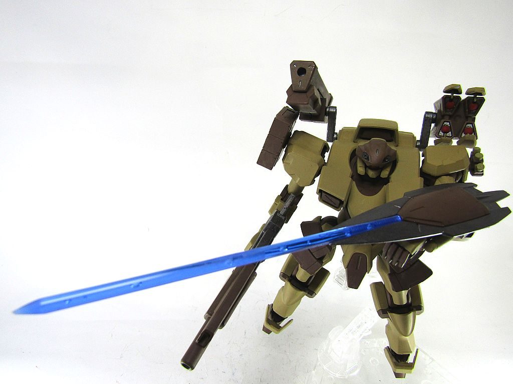 月の光のように輝く、高出力ビームサーベル ( ̄▽ ̄;)