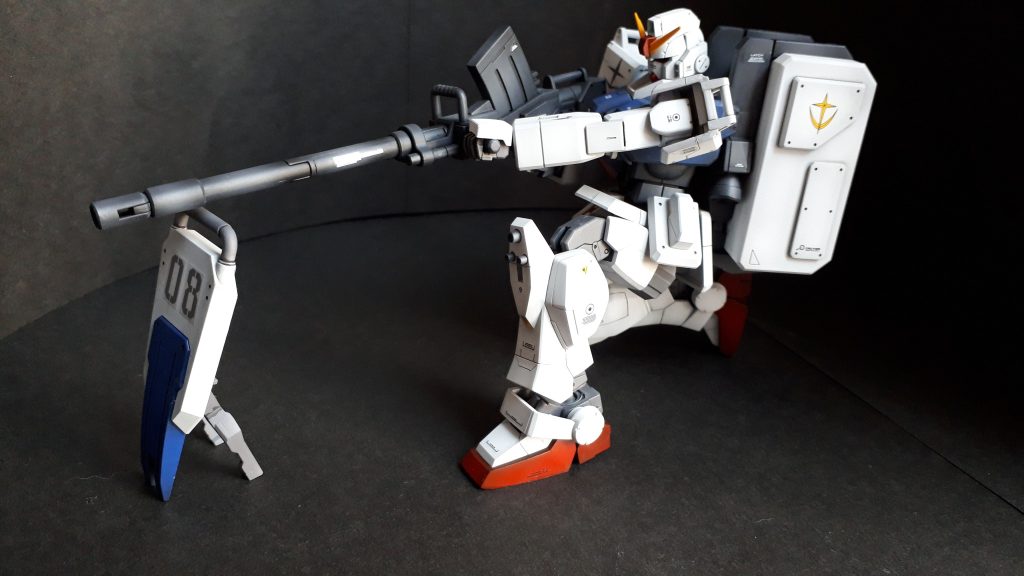 陸戦型ガンダム–3枚目/制作者：こむぷら