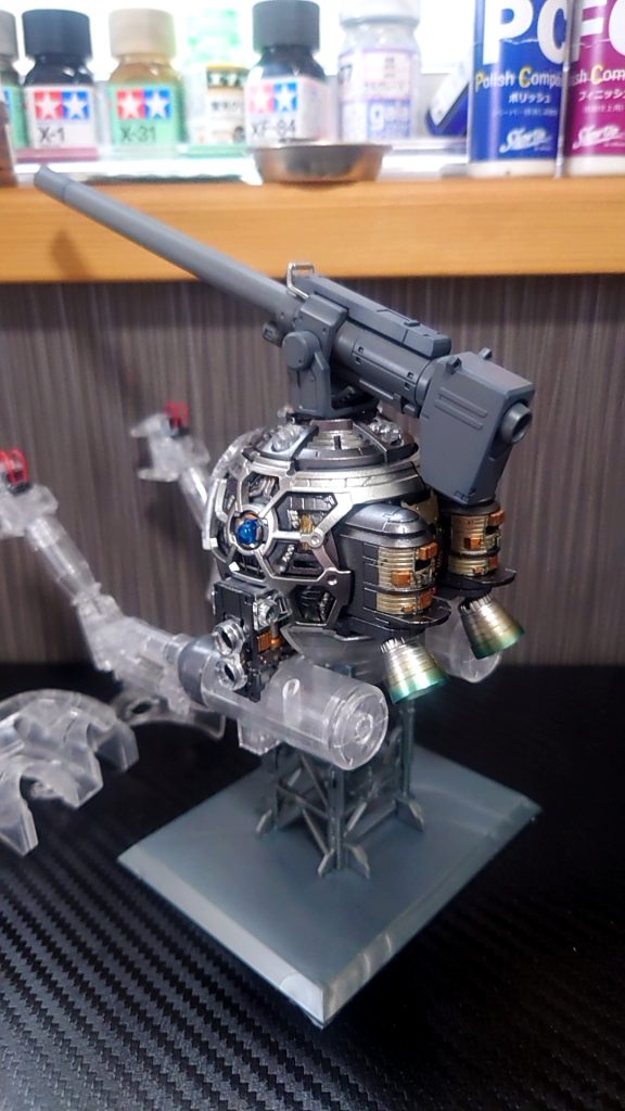 しっかり中を筆塗り