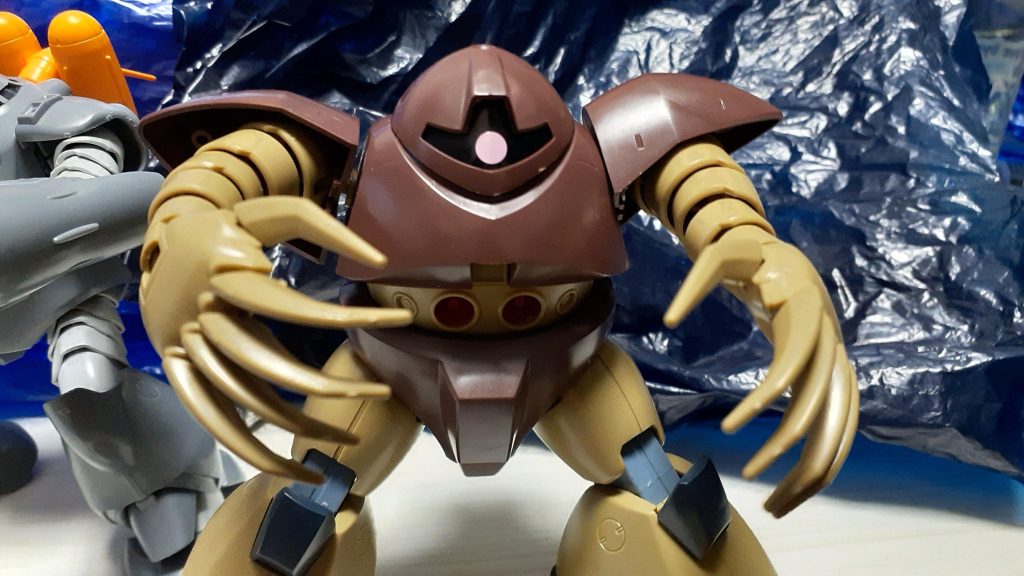 ゴック、初めはちょっとなあと思いましたが作ってみると結構いい感じに動いてくれます