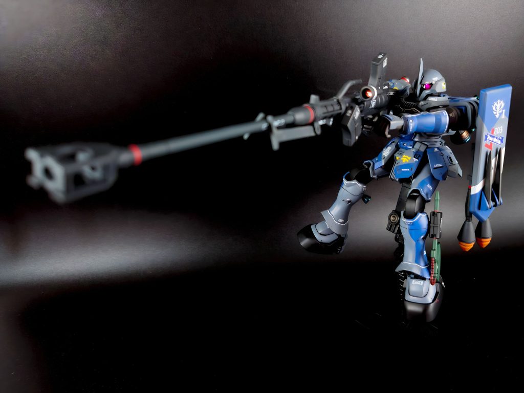 こんな長大な武装をしっかりと保持できる本体の剛性!頑張りすぎると空中分解してしまうなんて信じられない…