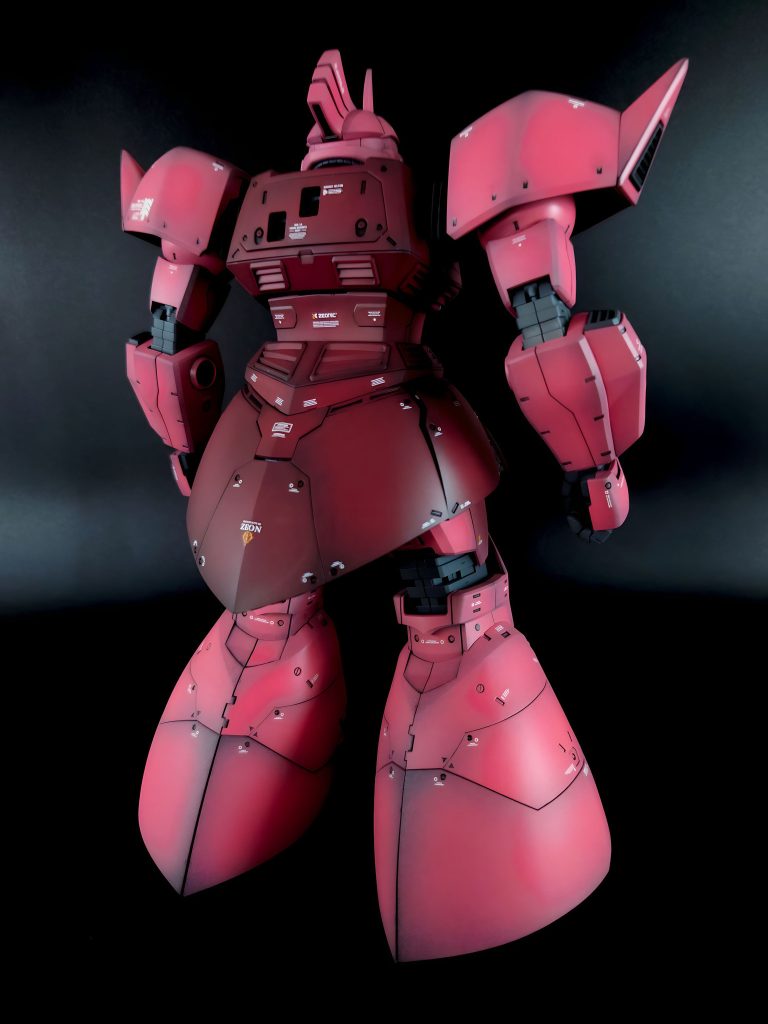 せっかくなので別角度でシールド無しの後姿も