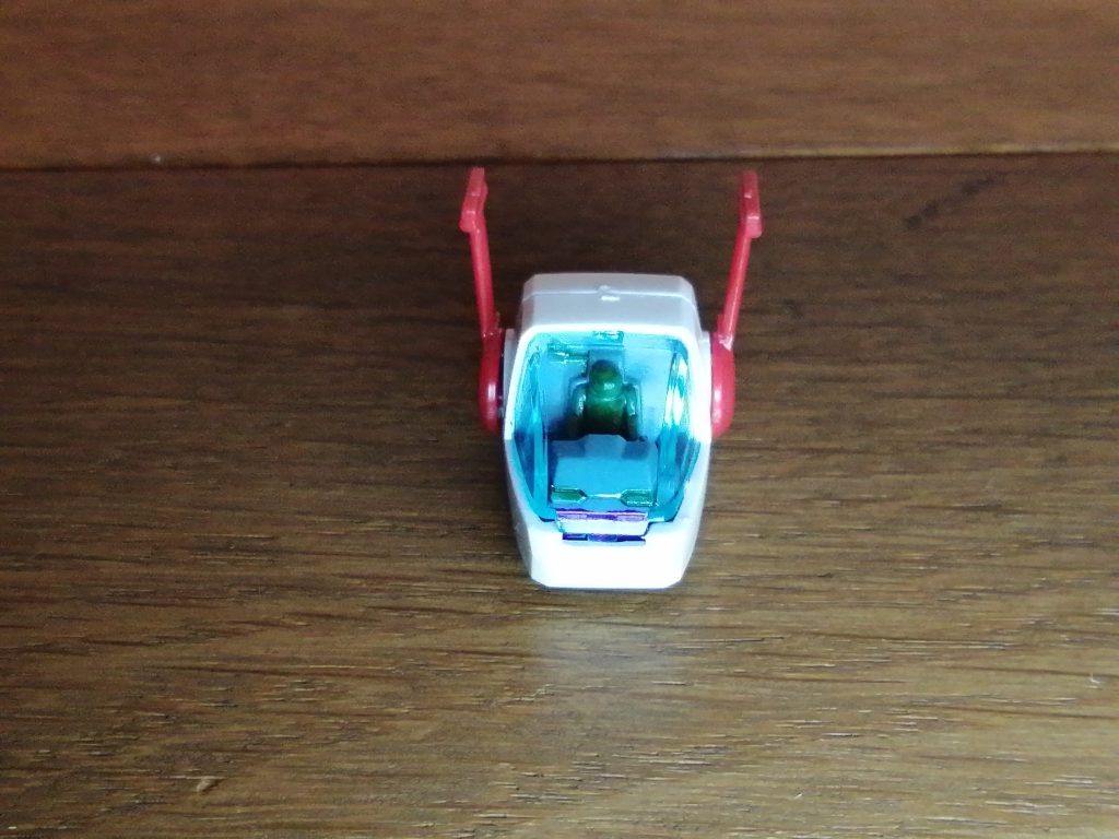 一応車輪や頭、写真にはないですが後ろ、キャノン等を一部塗装しています。