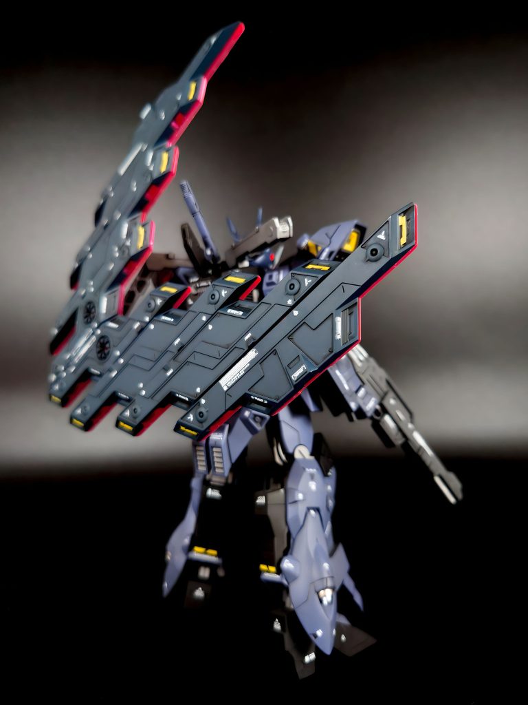 後ろから見ると当然こうなります。