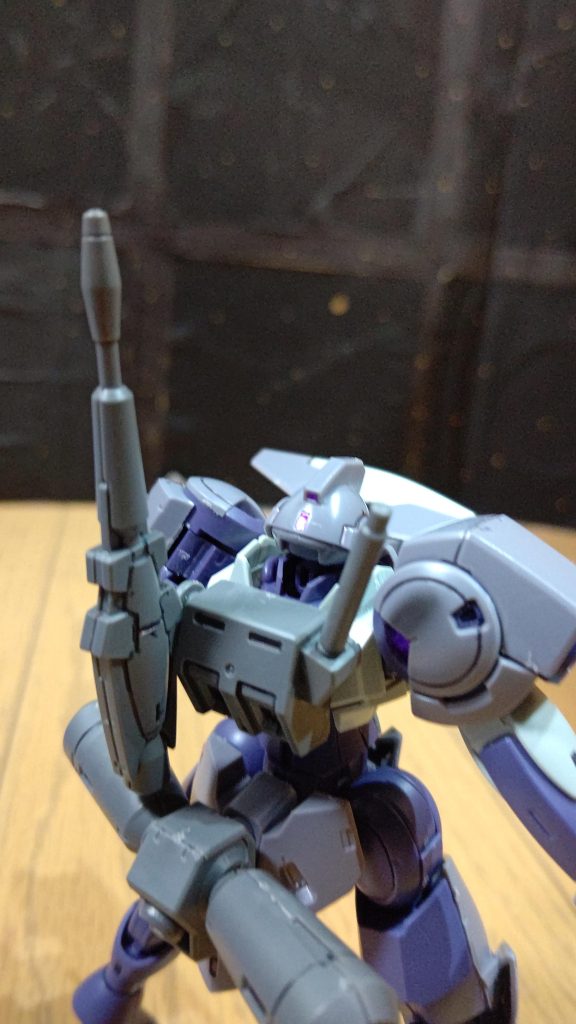 ハインドリーのパイロット(…あれ?、いない?…奴はどこだ!)エイルリントのパイロット(うぉぉぉぉぉ!)ハインドリーのパイロット(なに!?)