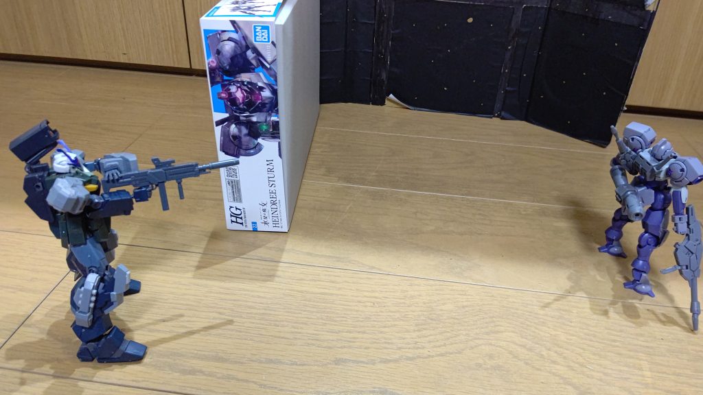 ハインドリーのパイロット(…なんだとぉぉぉぉ❗️)ﾄﾞｶｰﾝ相手に見られず任務完了！ではまた👋😉