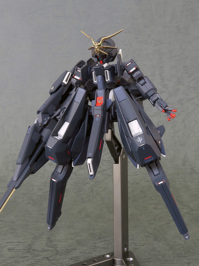 HG 1/144 ガンダムTR-6[ウーンドウォート]サイコブレードカスタム–2枚目/制作者：いいけん