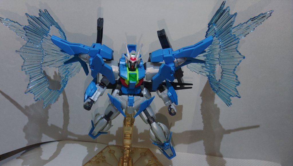 クリアパーツのエフェクトがカッコいいですな