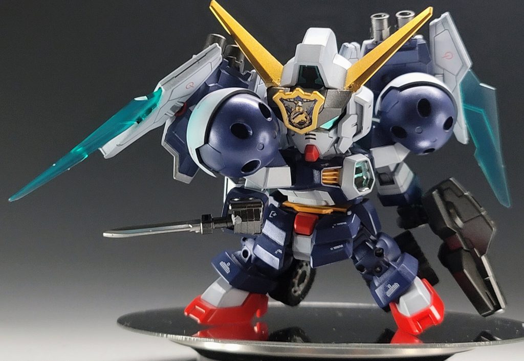 仕事人ポーズ。ライフルも取り回しやすいものに変えてます。