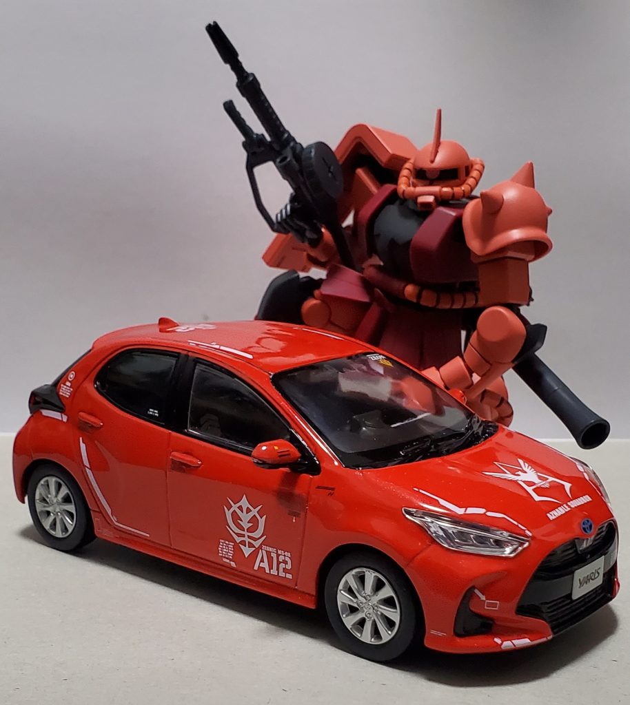 シャア専用ザクとヤリス–3枚目/制作者：p5150