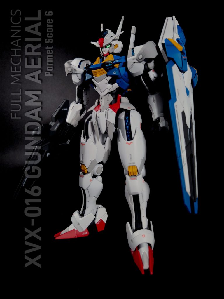 造形に関してはほぼ何もいじってません。強いてあげればビームバルカンを開口したくらい。フル塗装してますが冒険はしてません。差し色でグレイの部分がちょっとあるだけだし、デカールも同梱のシールしか使ってません。