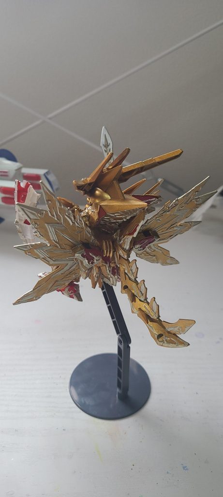 何が大変って模様の塗り分けが、細かくて😭これをマスキングしてエアブラシでやる人凄いなぁと思いますww  