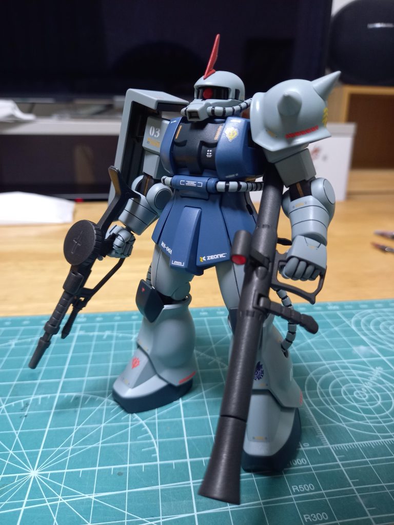 ブレードアンテナを追加して、カラーリングはジオングを参考にしました😆今回はデカールも多めに使用してオリジナル感を強くしてみました⤴️