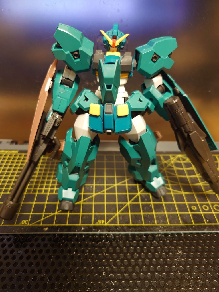 ルブリス・ウルを選択。ウルの腰パーツのブースター系も好みだったので採用。一緒にソーンのパーツも武装とバックパックのブースター等に使用。名前をレオパルド+ソーン+ウルでレオパルド・ソウルに。逆にウルを使った時点で名前をソウルにしてソーンも組み込もうと考えたかも。(うろ覚え)