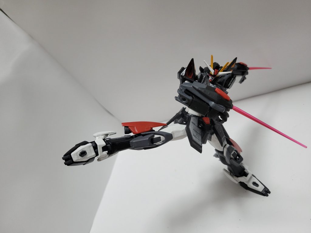 キック!!!デスティニーの股関節回りを組み込んでいるのでめちゃくちゃ足が上がります