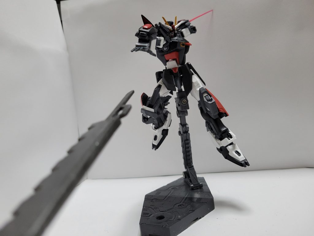 ソードメイス投擲!!!ここまで見ていただいてありがとうございました自分の「癖」をつめこんだガンプラでございます