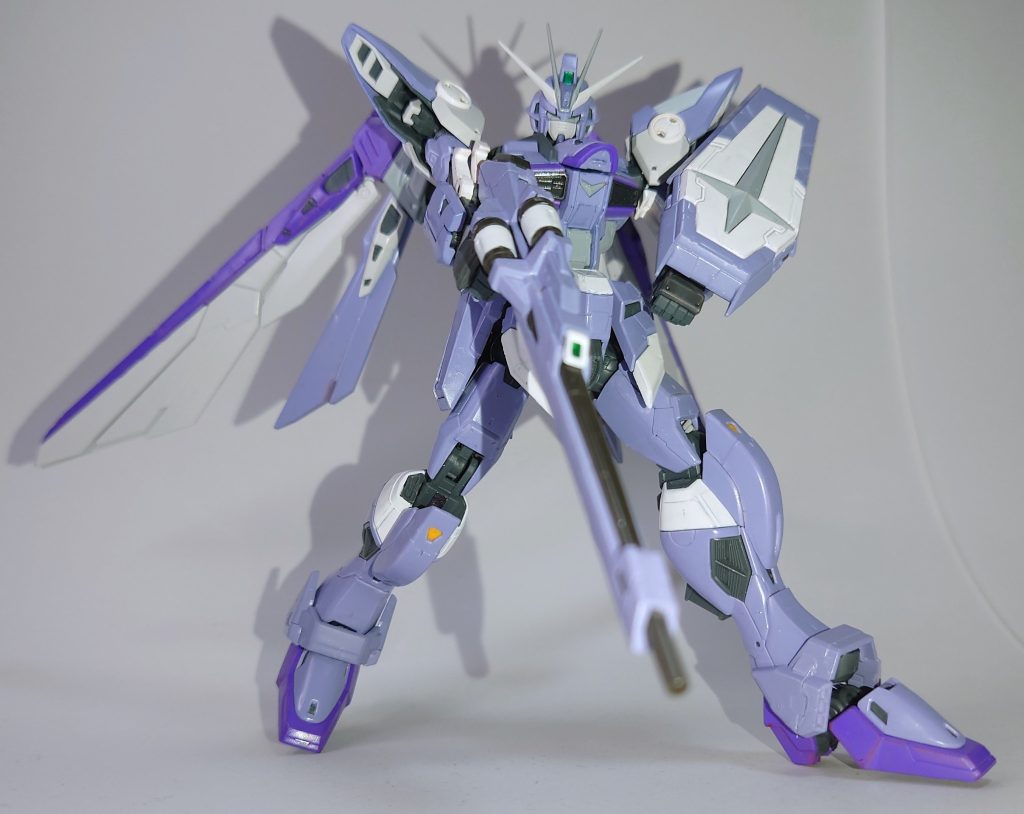 ガンダムブレイカーモバイルのOPアニメでのポーズ