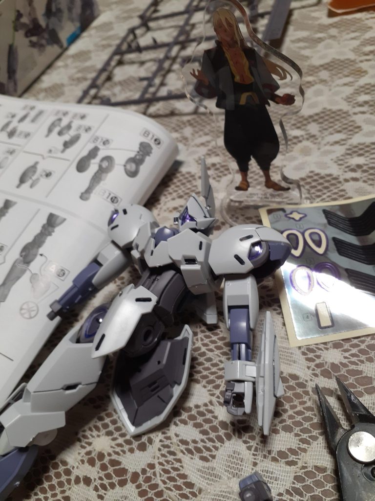 制作工程1 ちょうどアニメを見ながら作業している最中でした。