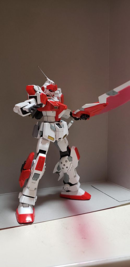 ディテールアップはふくらはぎの部分に穴を開けてWAVEのOボルトを埋め込みモールド掘り直しのみでスジ彫り追加などは今回はしてません。あとは塗り分けだけで若干情報量をアップしました。