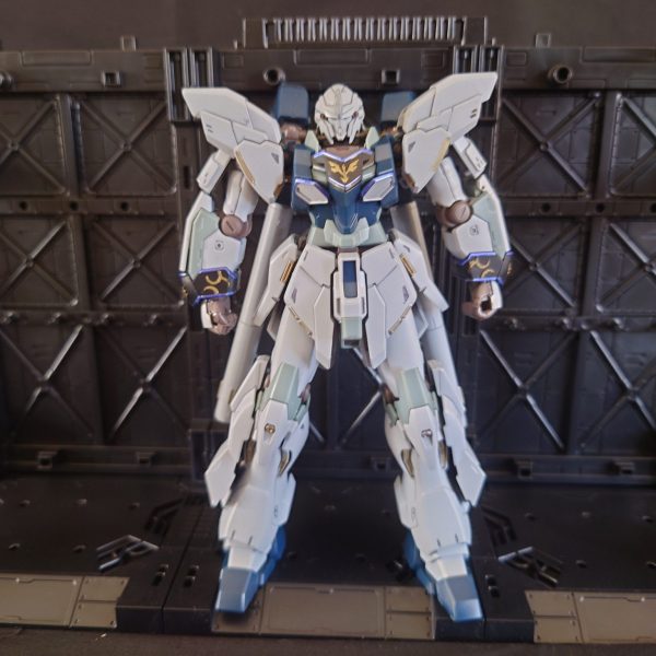 HGUCシナンジュスタインVNT 部分塗装　