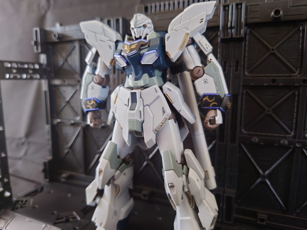 HGUCシナンジュスタインVNT 部分塗装　–2枚目/制作者：nezumi