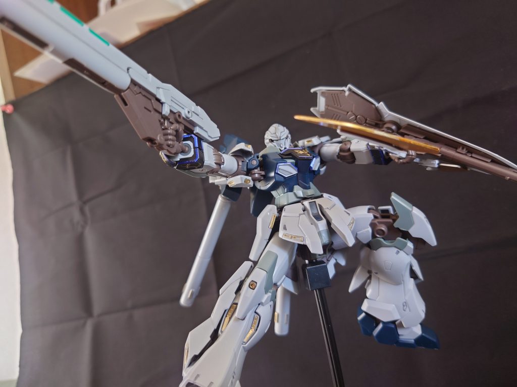 HGUCシナンジュスタインVNT 部分塗装　–8枚目/制作者：nezumi