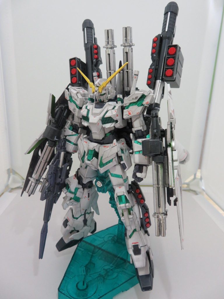 HGUC フルアーマーユニコーンガンダム(デストロイモード)–2枚目/制作者:らり~