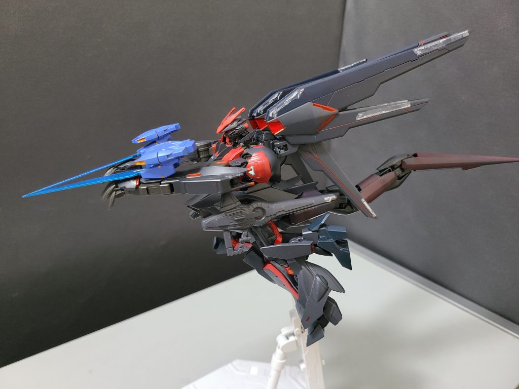 ──君はもう私の物だ…             イノセンス・アロンダイト!────