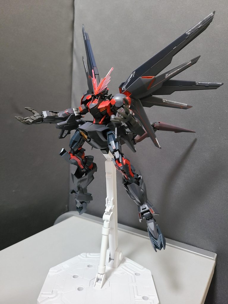 ───お前は…たとえ残骸であろうとも………ホロウハート・アルビオン!!!───