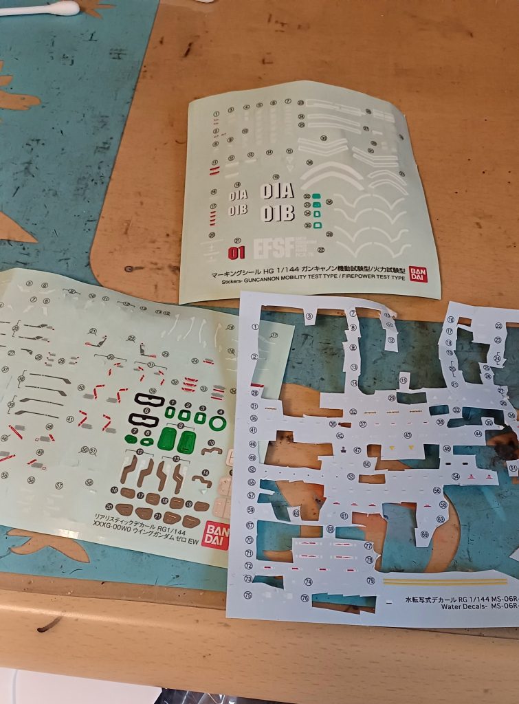 その他もろもろのでカールです。昼の一時に始めたのにもう四時ですよ。早い...ということでご視聴ありがとうございました！！バイバイ(*・ω・)ノ