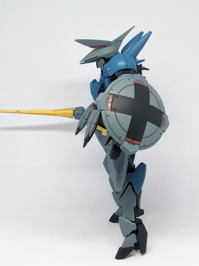 横。個人的には盾の部分がお気に入りです。