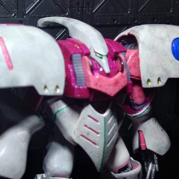 HGUC キュベレイ-マニキュアメイン塗装-