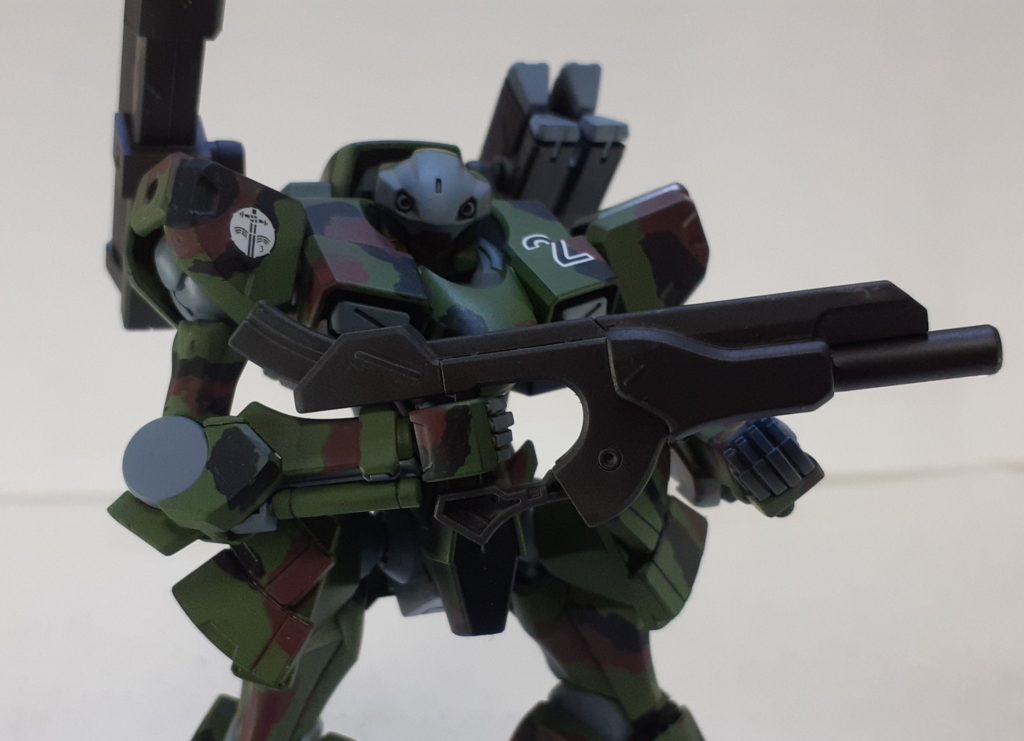 アクションポーズ。