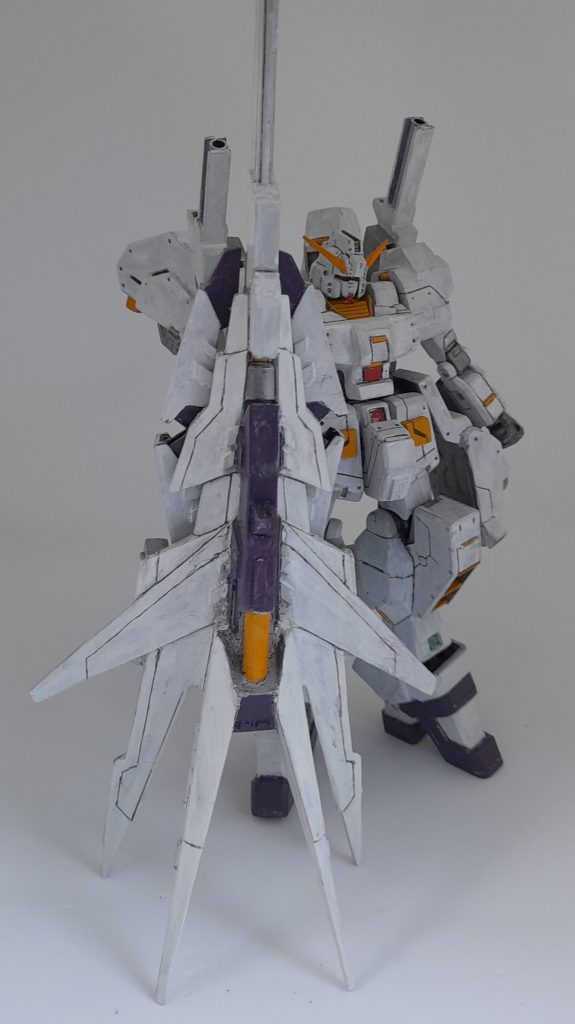 HG X HAZEL CUSTOM–5枚目/制作者：San Toni