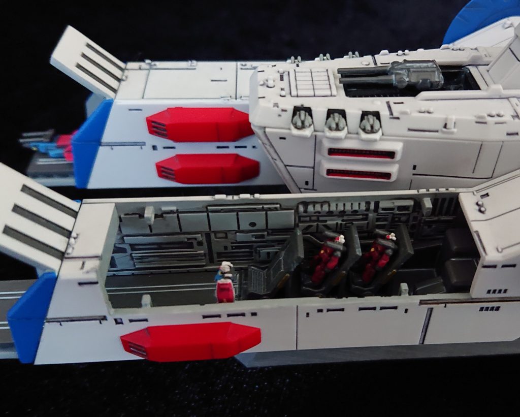 前足が長いって揶揄されるけど、うちは好きだなぁ。 そう言えば、ホワイトベースでのブライトさん、「アムロ、今のままだったらお前は虫けらだ」とか「殴ってなぜ悪いか? 貴様はいい、そうしてわめいていれば気分も晴れるんだからな」とか。どんだけ~。時代が違えば、こうもかわるんだなぁ。