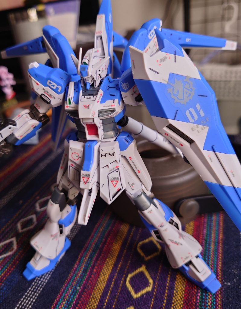 HG ハイニューガンダム[ヘッジホッグ]–2枚目/制作者：A.K.I