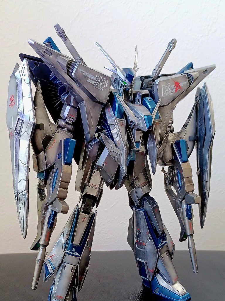 フルアーマーっぽくシールド、ライフルは両手に。