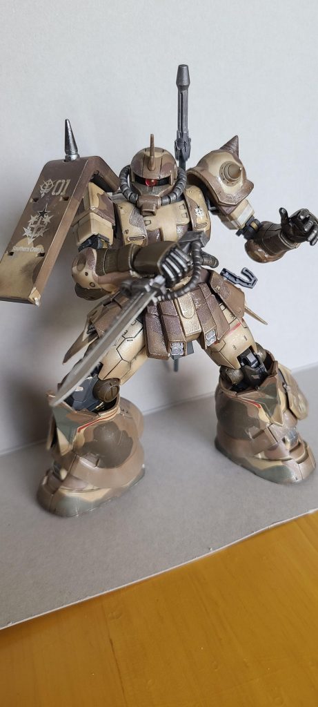 この武器は珍しい…結構かっこいいんですが、果たしてMS相手に効果はあるのか…(ФωФ;)