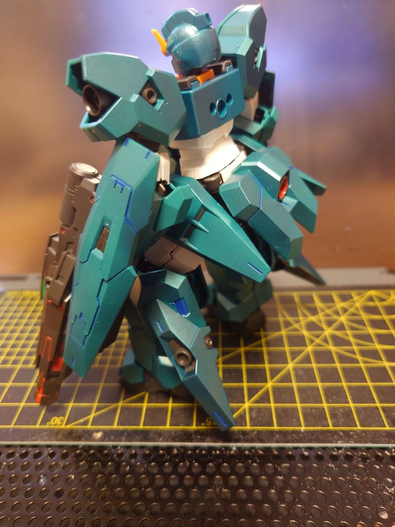 しかし動けないデブは困るので、ウルとソーンのブースターを下半身を中心にマシマシ。