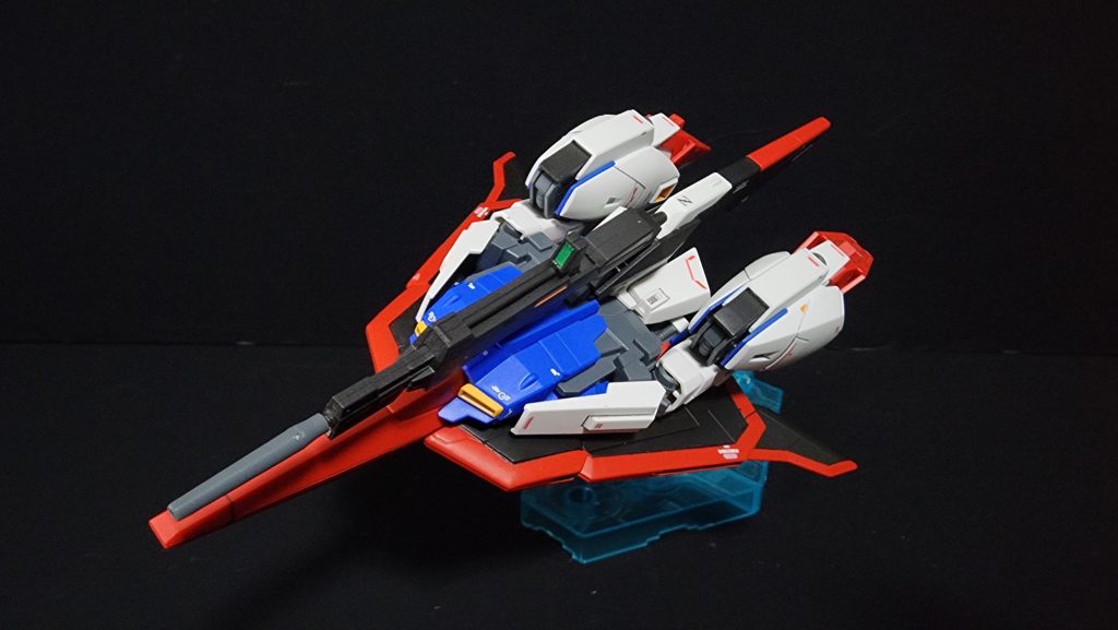 ウェイブライダーは差し替え変形なので非常にカッチリしてます。