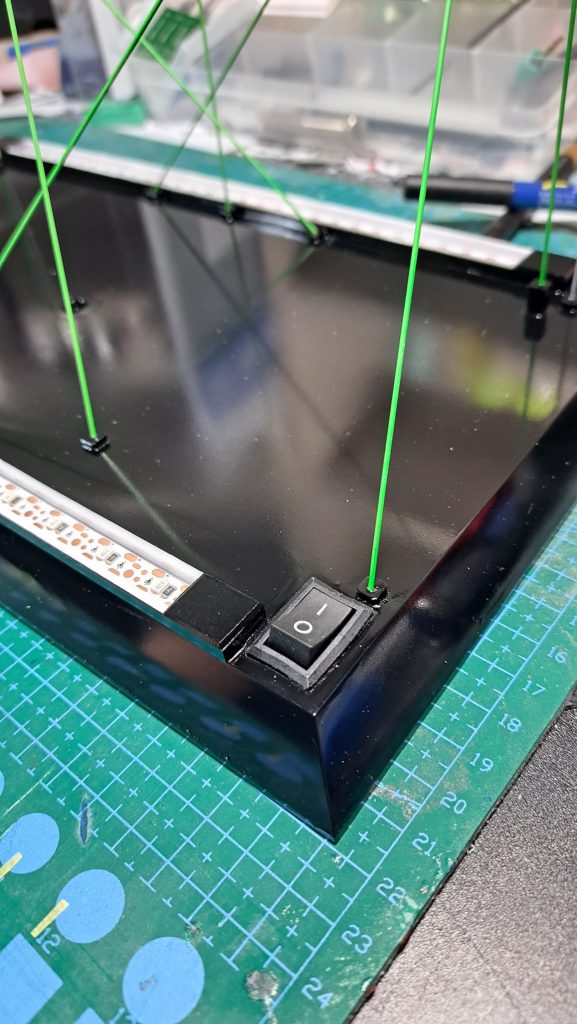 給電方法はUSBです。