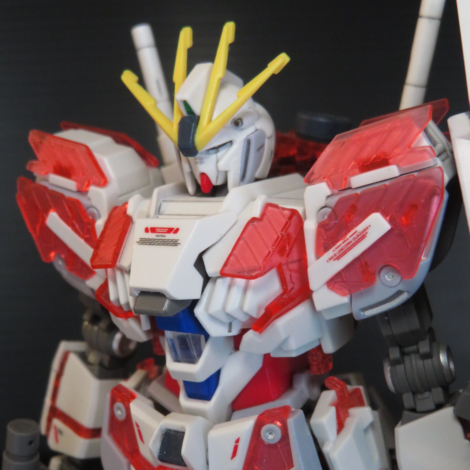 HG RX-9/C ナラティブガンダム C装備｜t_a_k_e_さんのガンプラ作品