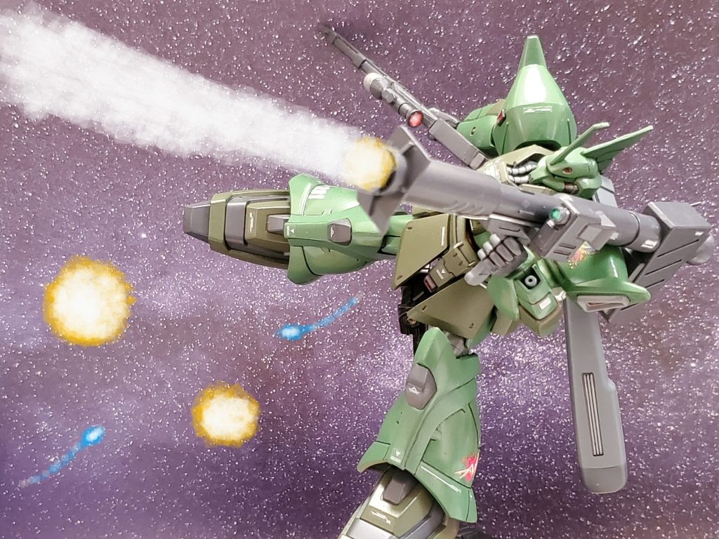 倒しても倒しても尽きない連邦MS部隊に徐々に包囲されるFairy Heart隊😞💦キリー・ギャレット少佐は隊から離れ孤立してしまう…💦