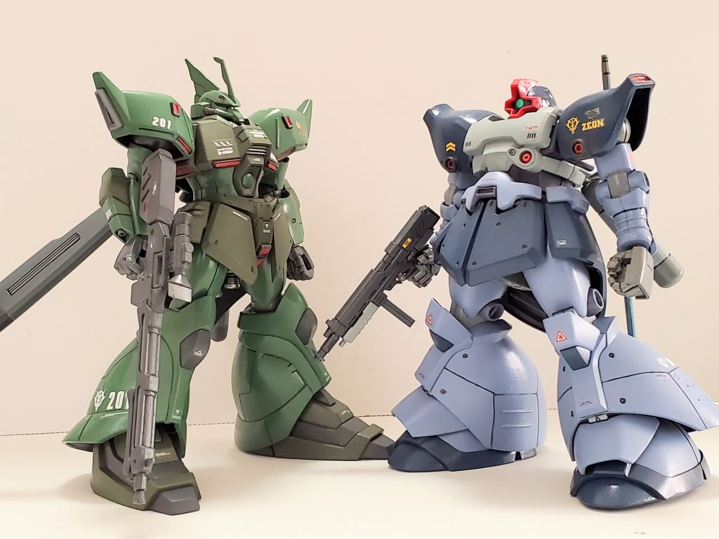 最後は0083を語る上で欠かせない機体、リック・ドムIIとご挨拶です😌このリック・ドムIIも今回のために初制作しました👍こちらも全塗装で仕上げてます😆🎶今回も妄想ダダ漏れの投稿、ご覧下さりありがとうございました～🤩✨『0083～Emma Dice Story🧚～ 』第二部、完です🙇