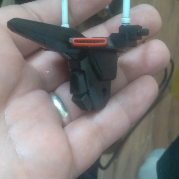 Started work on this new backpack. I was wanting it to be pretty much a battery pack for some beam cannons I'm planning to mount. I had the idea of adding some boosters to give it additional mobility. I've got to come up with an attachment for the cannons but I have an idea on what to do. The boosters are from the lightning gundam bws mk2 full burner.（3枚目）