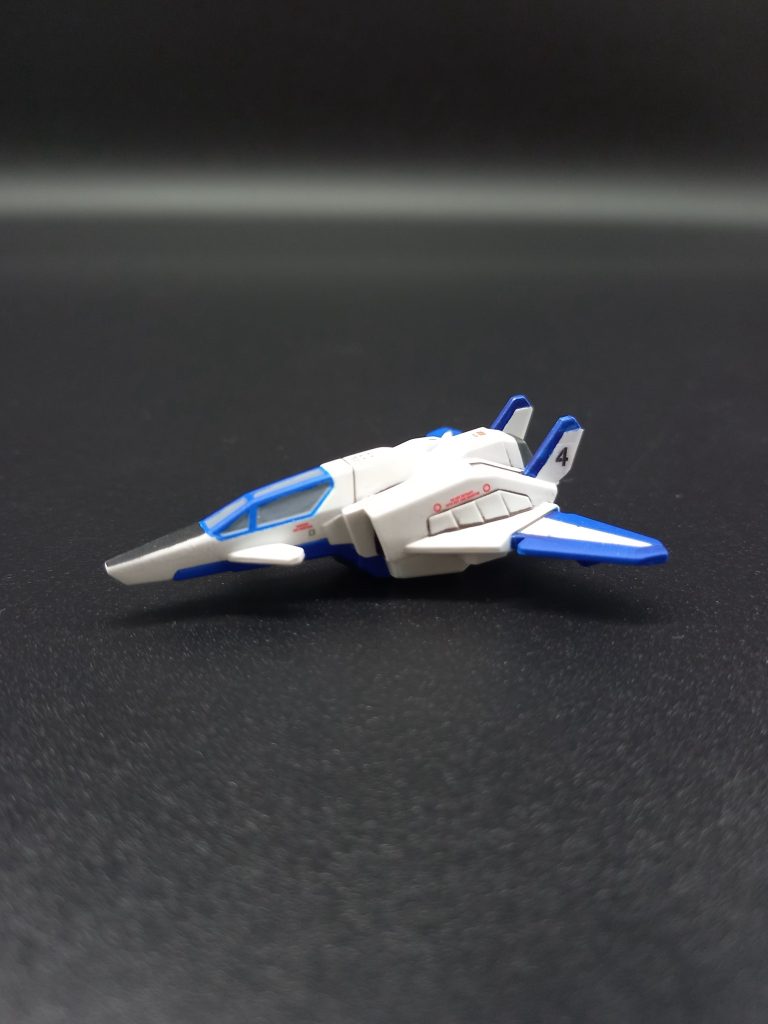 4号機…編隊飛行時には最も移動範囲が広く、加速減速といった飛行技術が必要なポジション✨️