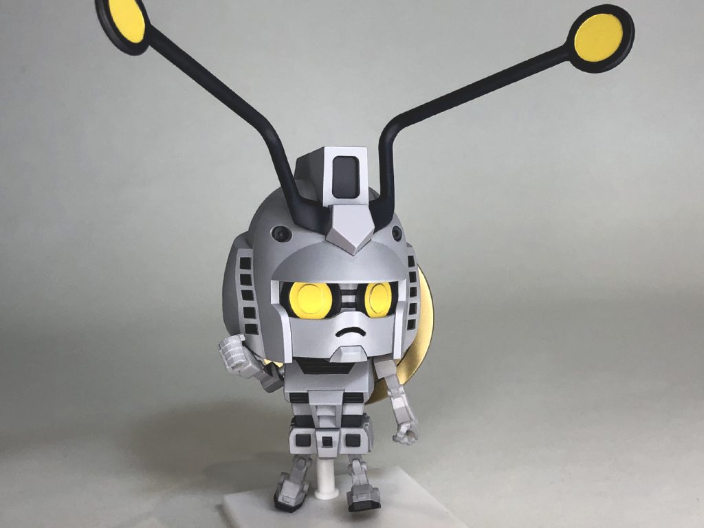 なかなかコミカルな姿を見せてくれます♪