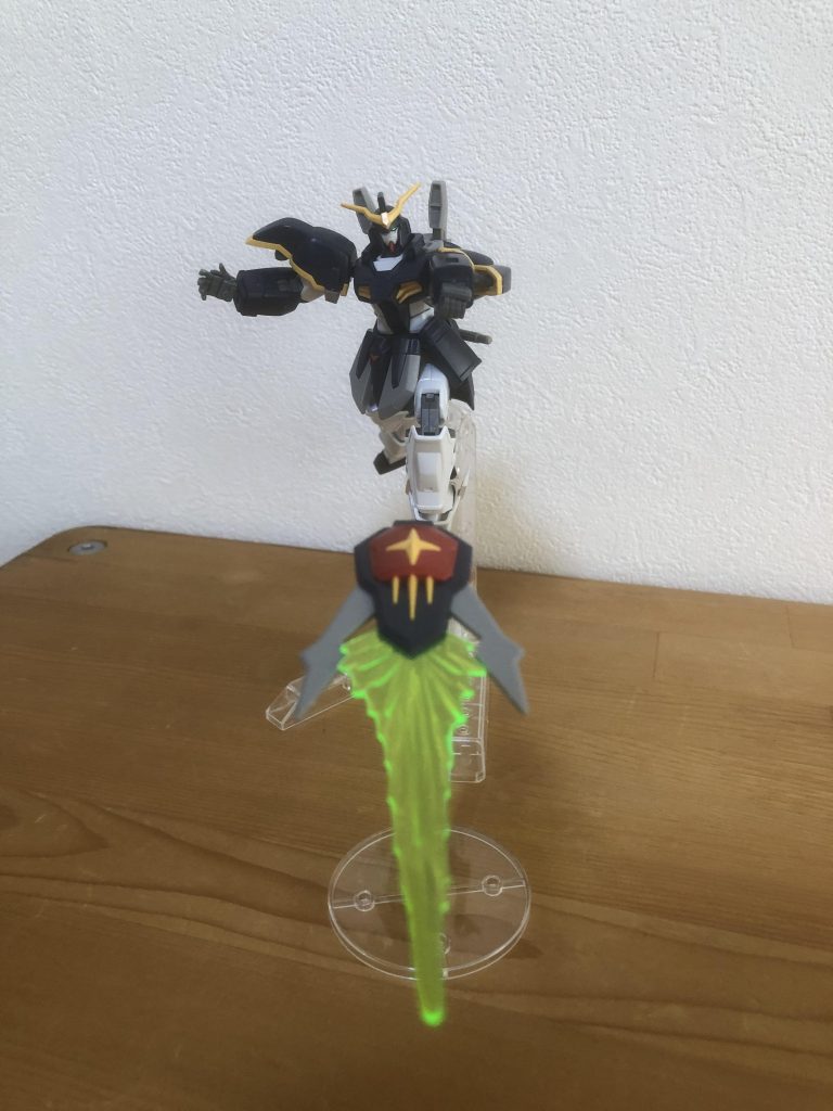 バスターシールド。OPのあのシーン本当かっこいいんですよね。